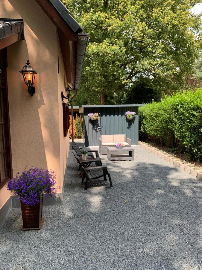 Romantisch Gastenverblijf 'Het Vogelhuisje' ลุนเทเรน ภายนอก รูปภาพ